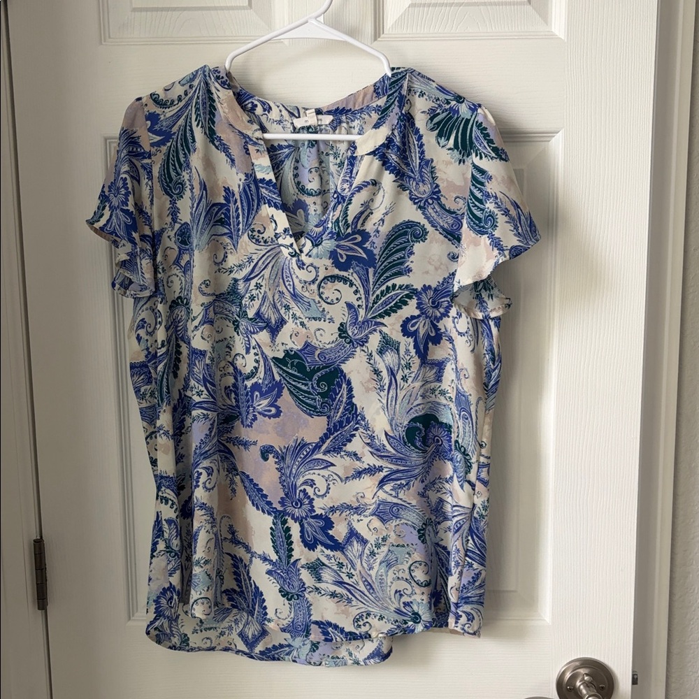 Maurice’s Blue Paisley Flutter Sleeve Top